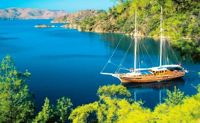 Goleta privada con tripulación en Turquía