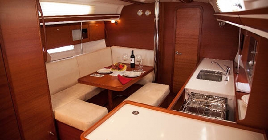 Dufour 375 Grand Large