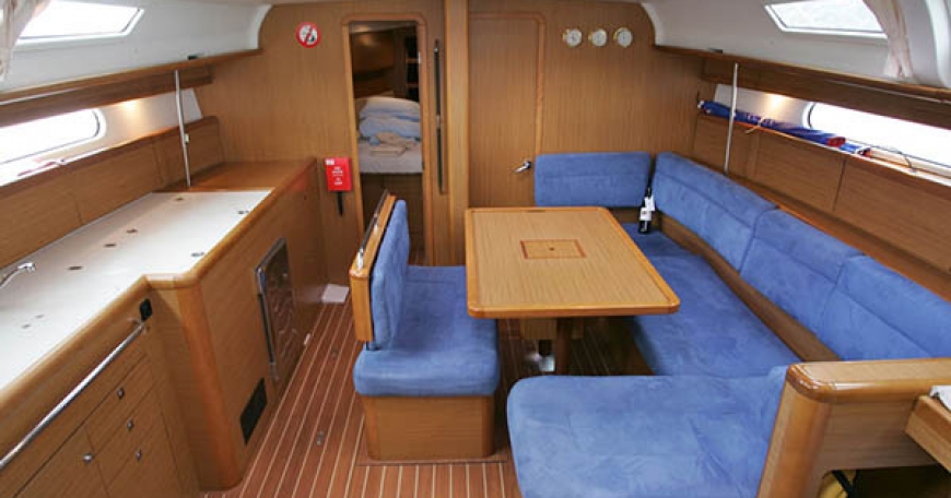 Sun Odyssey 44i