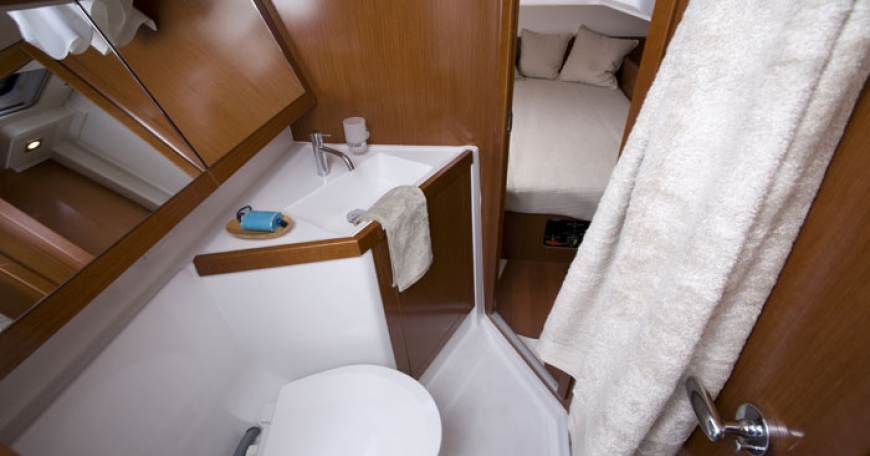 Oceanis 45