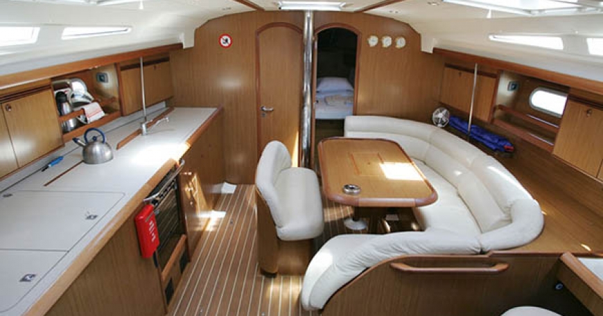 Sun Odyssey 45